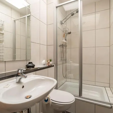 Appartement Fewo-lachmoeve-in-der-villa-vogelsang-im-ostseebad-binz