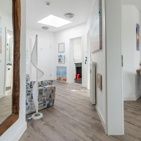 Apartment Fewo-lachmoeve-in-der-villa-vogelsang-im-ostseebad-binz Binz