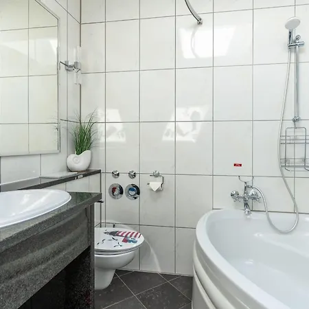 Fewo-lachmoeve-in-der-villa-vogelsang-im-ostseebad-binz Binz