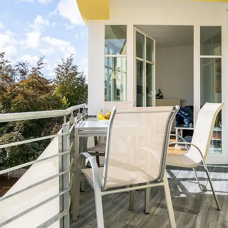 Appartement Fewo-lachmoeve-in-der-villa-vogelsang-im-ostseebad-binz *